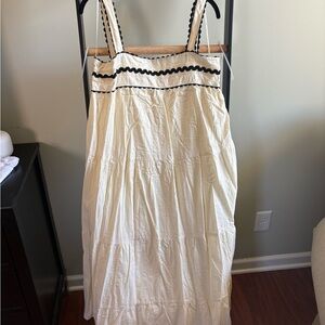 Lalavon Cream and Black Maxi Dress